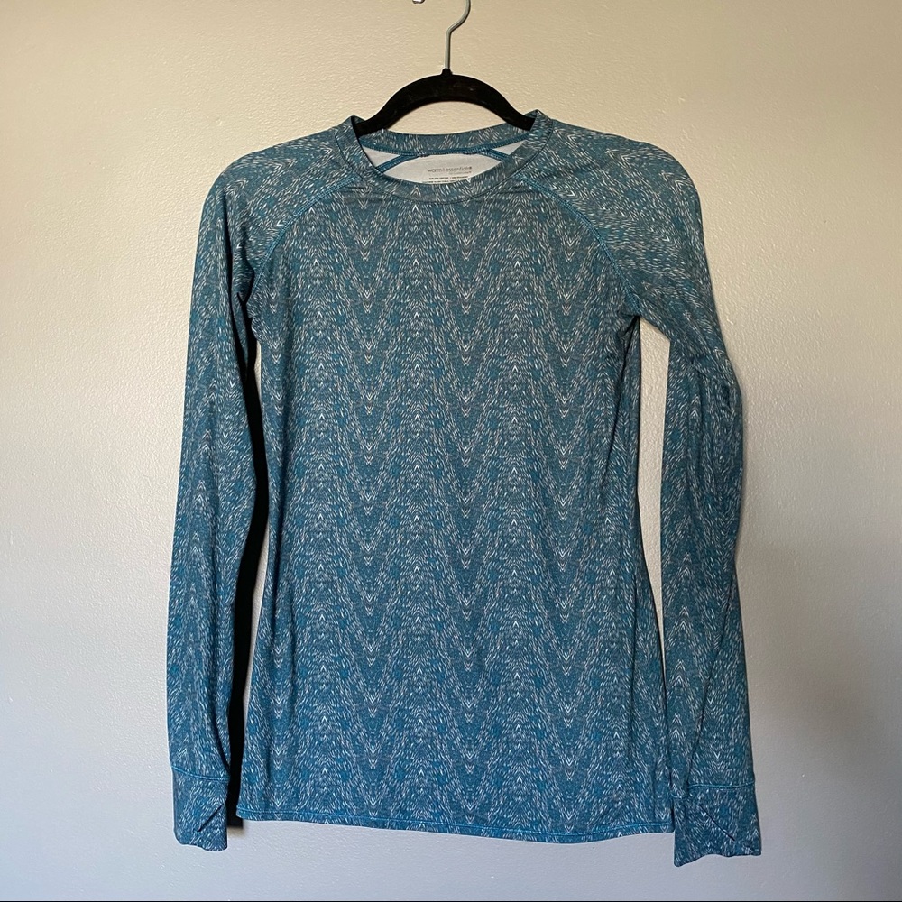 Cuddl Duds Set of 3 Long Sleeve Tops W/ Thumb Hole - Picture 5 of 10